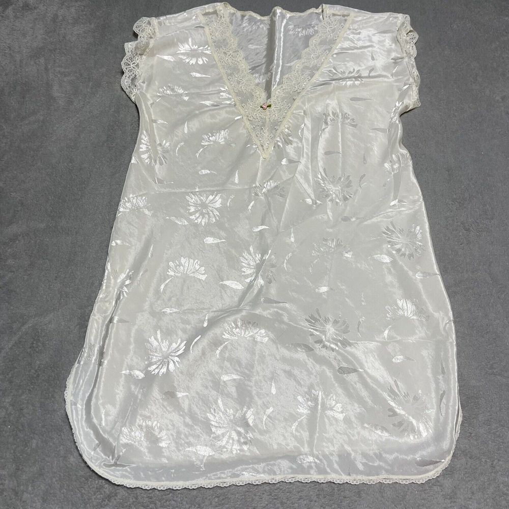 Vintage 70s Deena Nightgown Womens Medium White Ivory Short Sleeve‎ Coquette